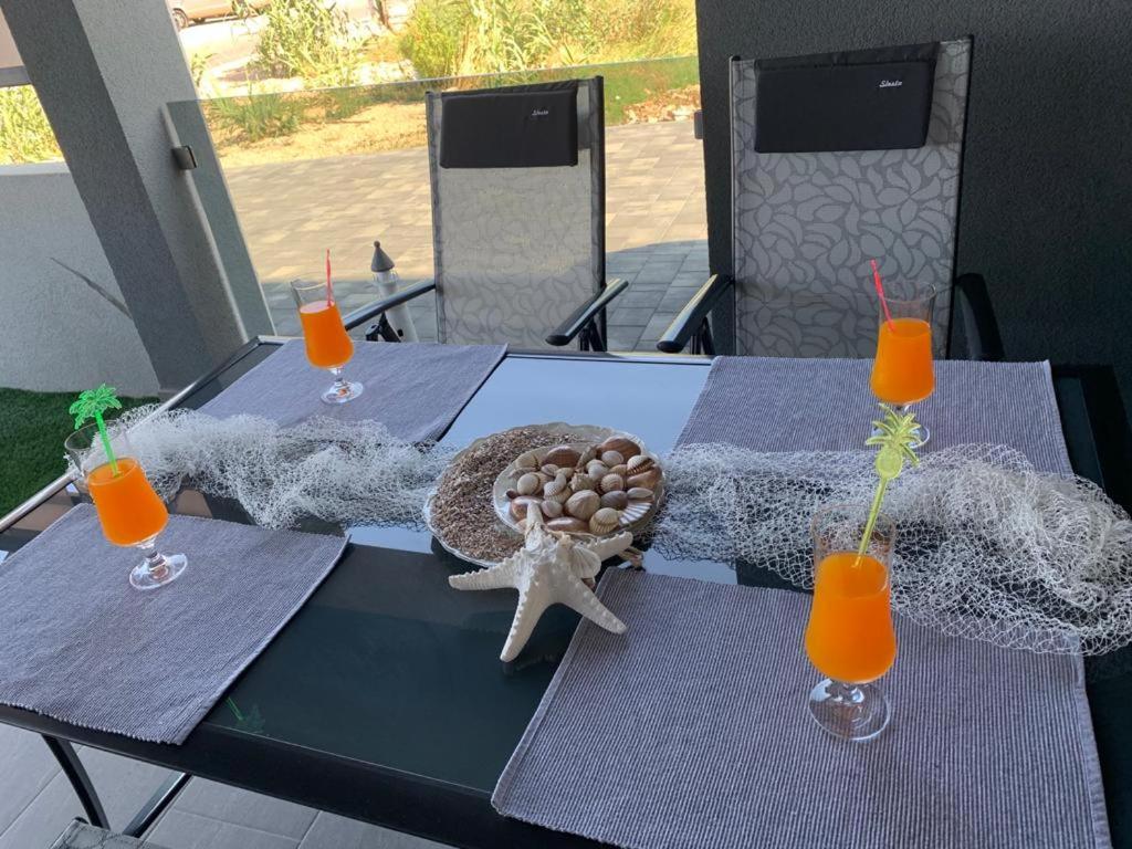 Apartmani Sunside Nin Esterno foto