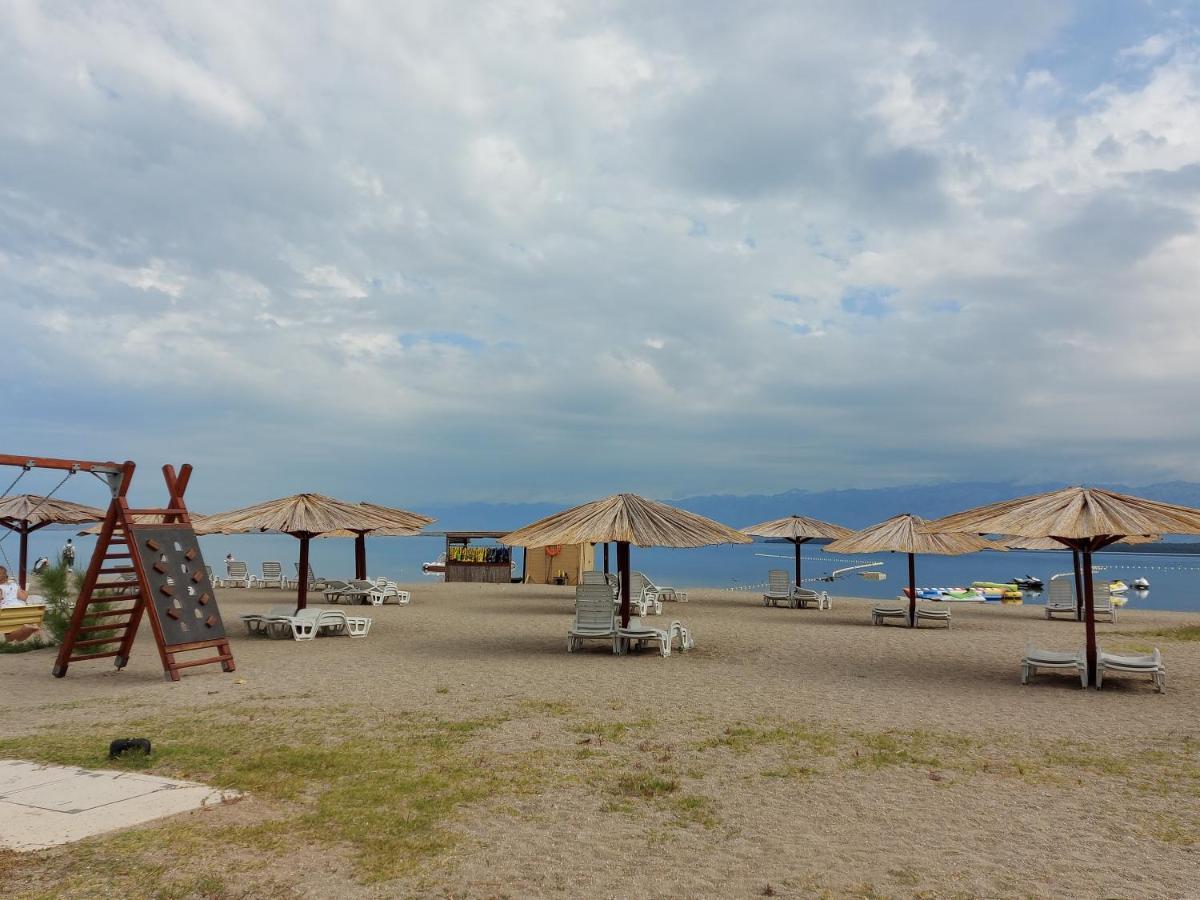 Apartmani Sunside Nin Esterno foto